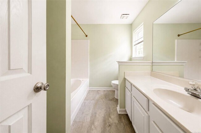 Building Photo - 105 Chardonnay Rd