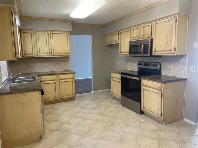 Building Photo - 1807 Chittam Dr
