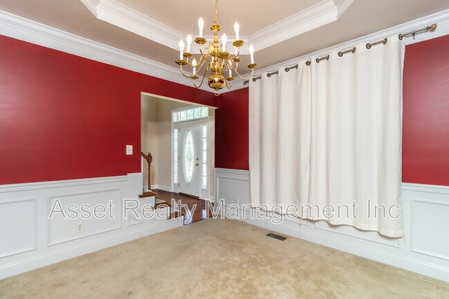 Building Photo - 8334 Bay Gardens Ln