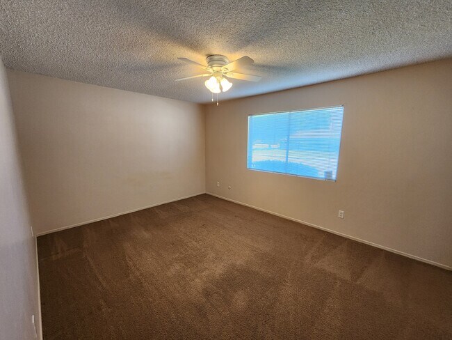 Building Photo - 5604 Indian Wells Ave