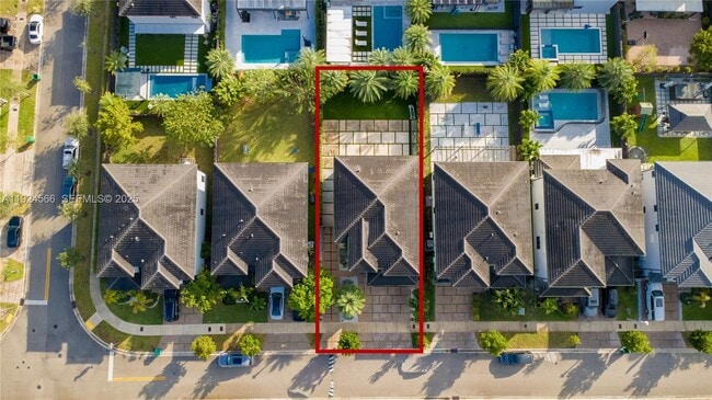 Building Photo - 8842 NW 161st Terrace