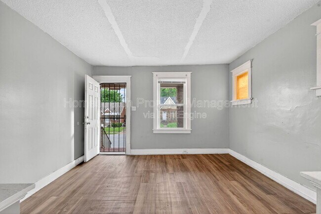 Building Photo - 6705 St Louis Ave