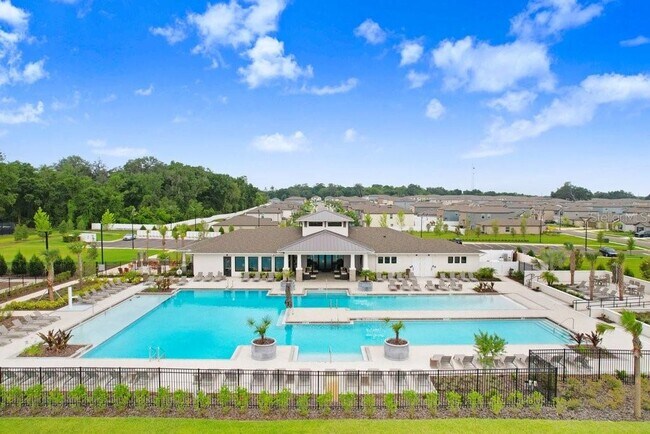 Building Photo - 6384 Ten Acre Ct