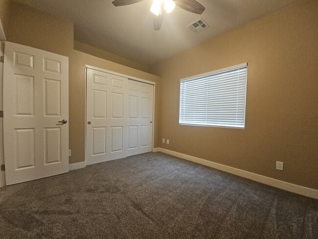 Building Photo - Newly Renovated 3 bed 2 bath home in San Tan Valley