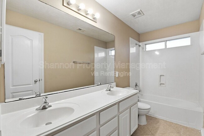 Building Photo - 24938 Crystal Stone Ln