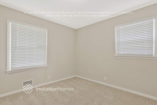 Building Photo - 567 San Pablo Dr