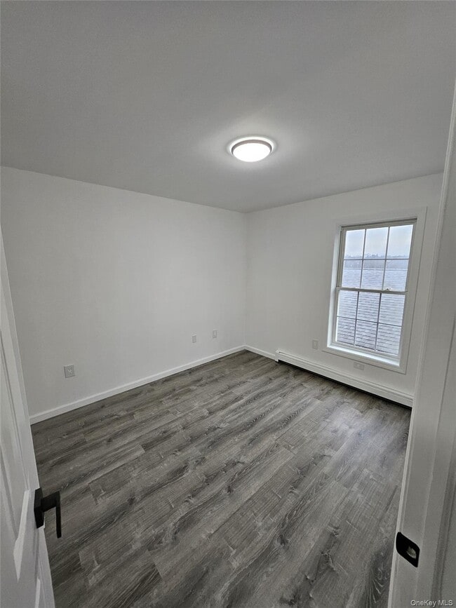 Building Photo - 419 Garden Ave