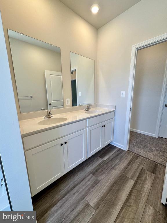 Building Photo - 19 Trout Lily Dr
