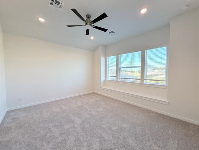 Building Photo - 604 Palatino Bend