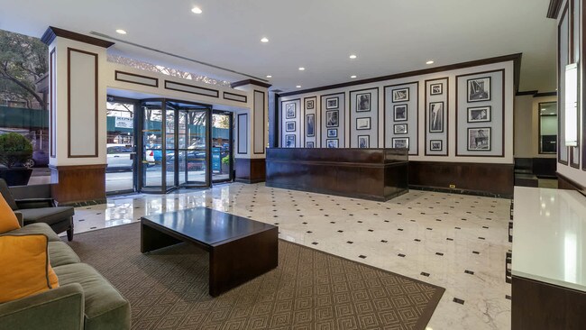 Parc East Manhattan, NY Apartment Finder