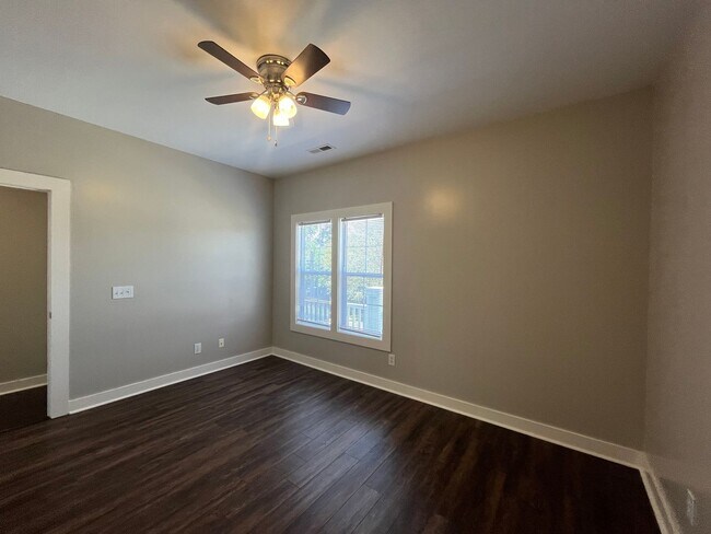 Building Photo - 2320 Wrightsville Ave
