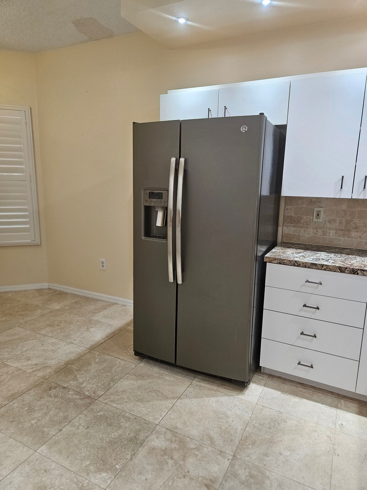 Building Photo - 1208 Clays Trl