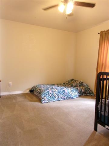 Building Photo - 5727 Mountain Hollow Dr