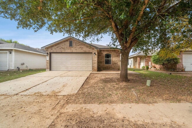 Building Photo - 3002 Crownover St