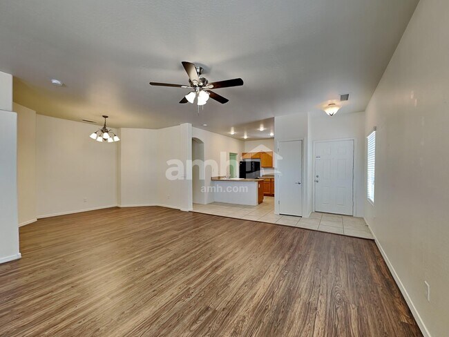 Building Photo - 16523 N 168th Ave