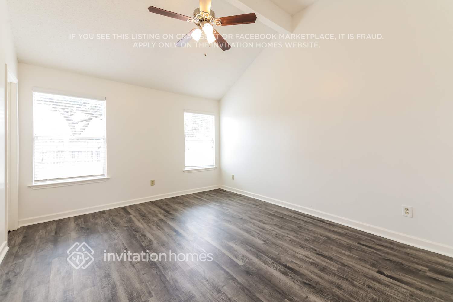 Building Photo - 7818 Spinnaker Cove