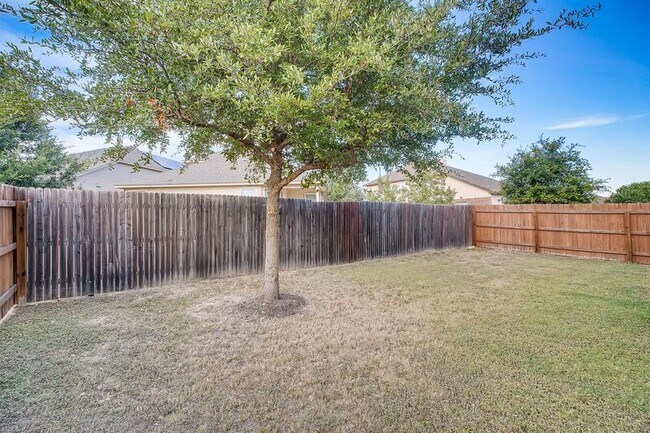 Building Photo - 12619 Quarter J