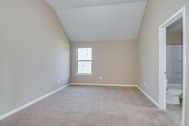 Building Photo - 5403 Hadwin Ct