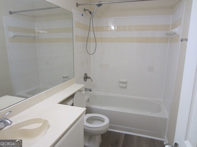 Building Photo - 4036 Oak Glenn Dr