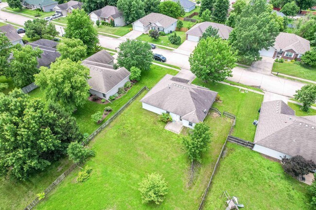 Building Photo - 3708 Panther Dr