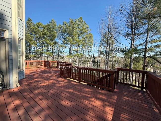 Building Photo - 6146 Queens River Dr