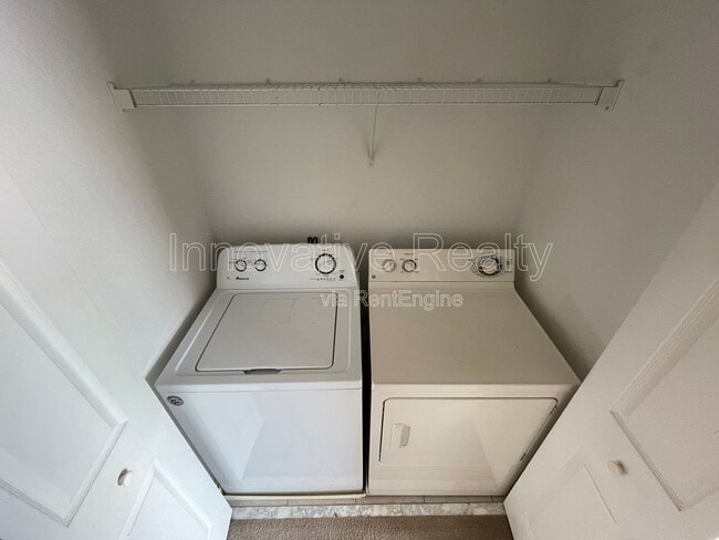 Building Photo - 720 Shropshire Loop