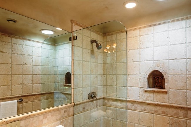 Building Photo - 2505 2nd Ave