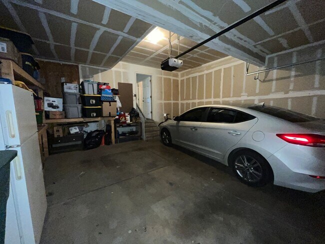 Building Photo - 457 W 91st Cir
