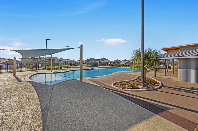 Building Photo - 209 Donnington Dr