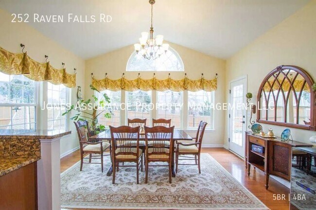 Building Photo - 252 Raven Falls Ln