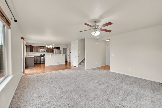 Building Photo - $2,100 - 4 Bed, 3.5 bath Home in Fountain with Central AC and Fenced in Yard!