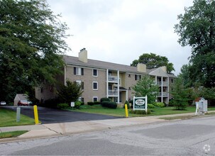 Building Photo - Lincoln Place