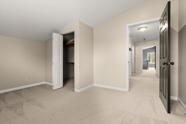 Building Photo - 8633 Wabash Ave S