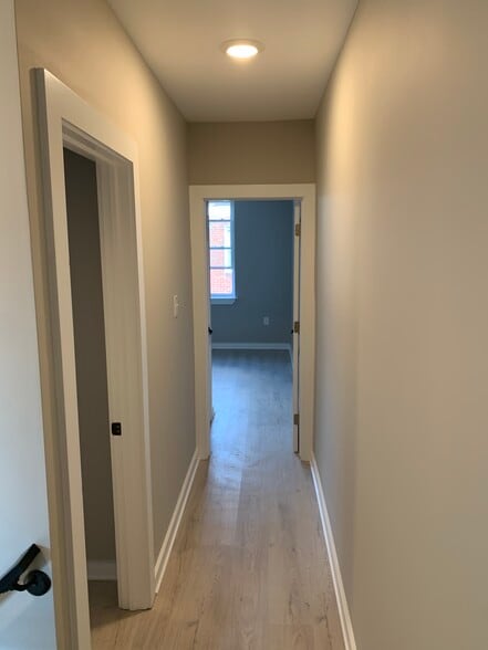 Corridor - 1817 Ashley St