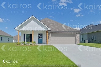 Building Photo - 22858 Balsam Dr