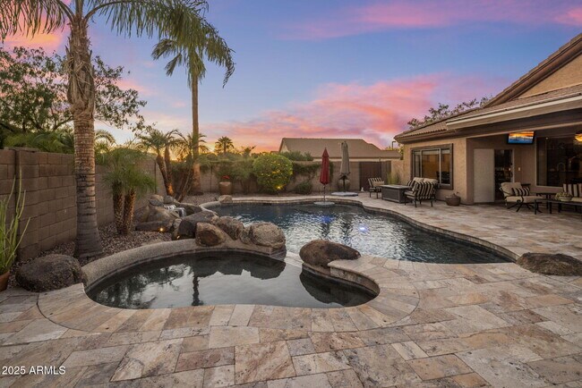 Building Photo - 9053 E Hobart St