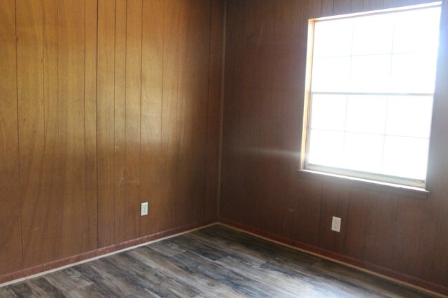 Building Photo - 1404 Cromartie Beach Dr