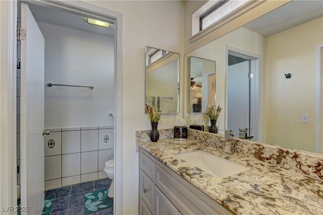 Building Photo - 4553 Balfour Dr