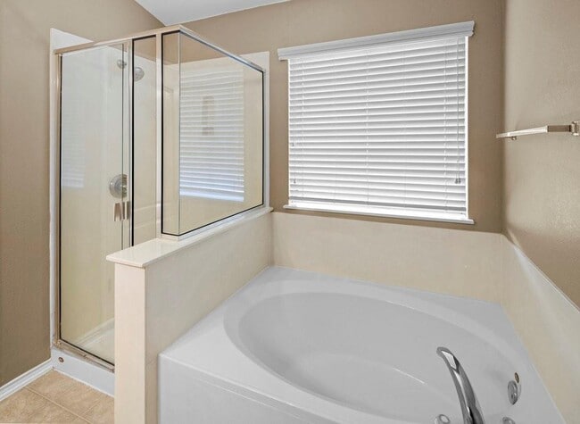 Building Photo - 3201 Wickham Ln