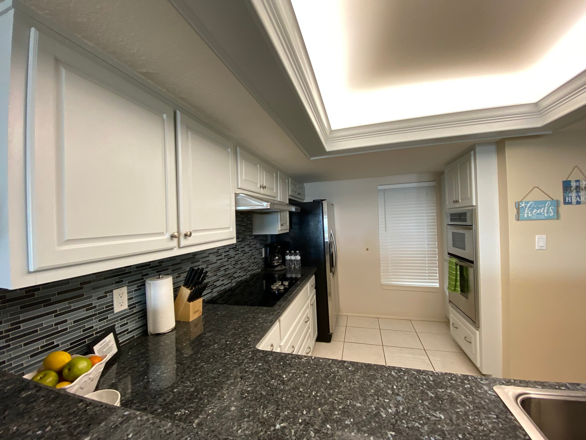 Building Photo - 404 Padre Blvd