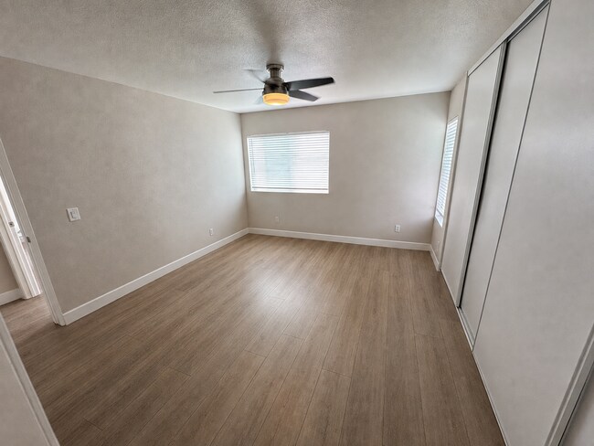 Building Photo - 2+1.5 Ralston Village Condo- Great Community Amenities!