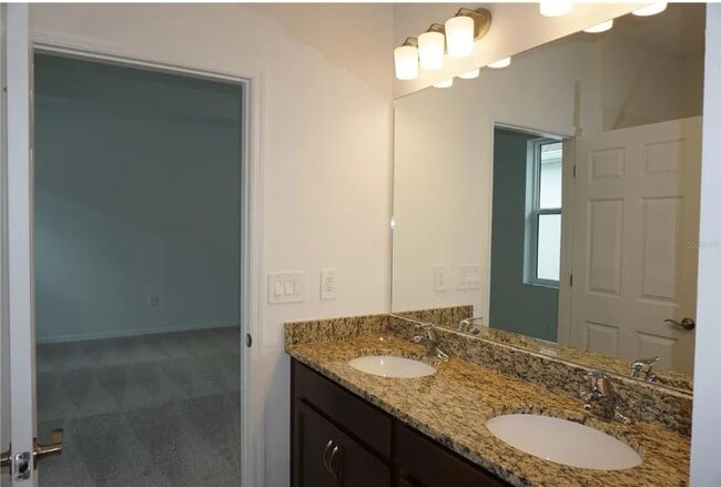 Building Photo - 7676 Livewell Ln