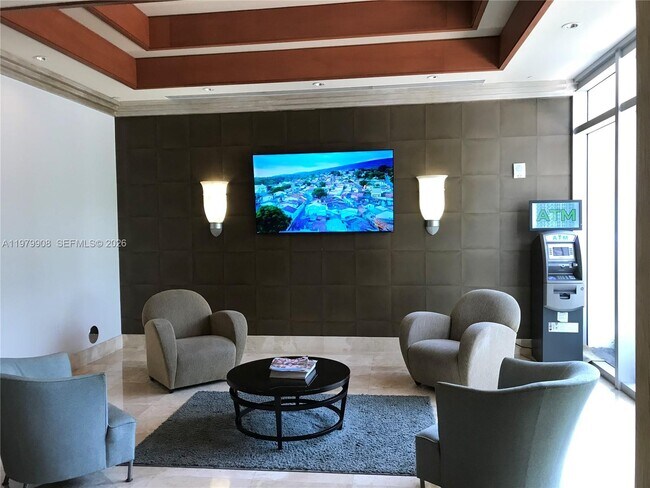 Building Photo - 7900 Harbor Island Dr