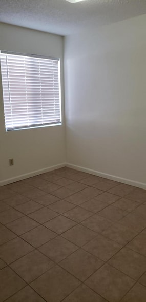 Building Photo - 9913 Stobaugh St