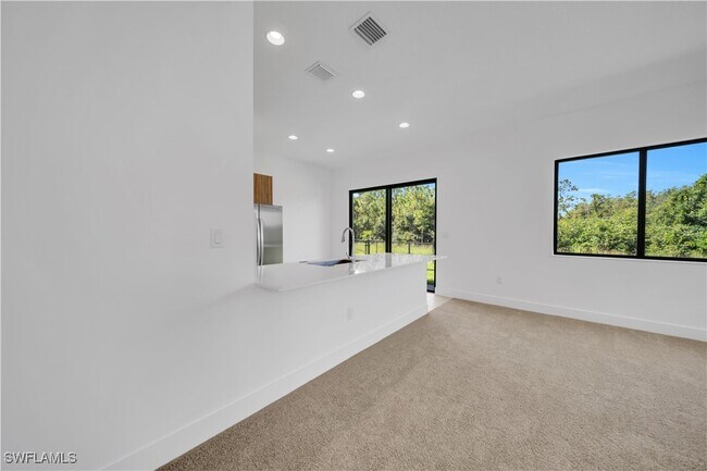Building Photo - 5832 Agostino Way