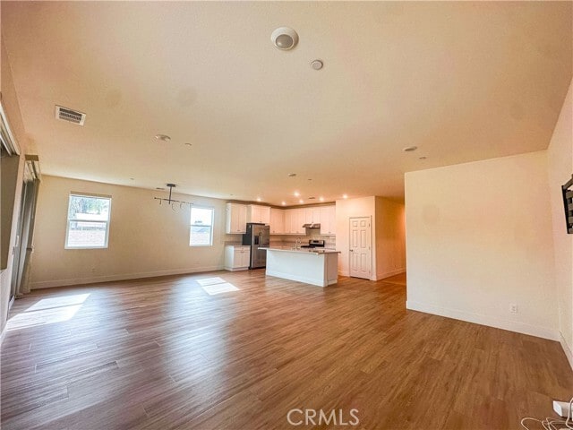 Building Photo - 10993 Bel Air Ave