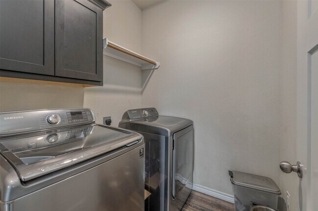 Building Photo - 1062 Toledo Bend Dr