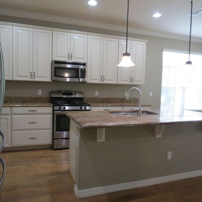 Building Photo - 7840 Minutemen Loop
