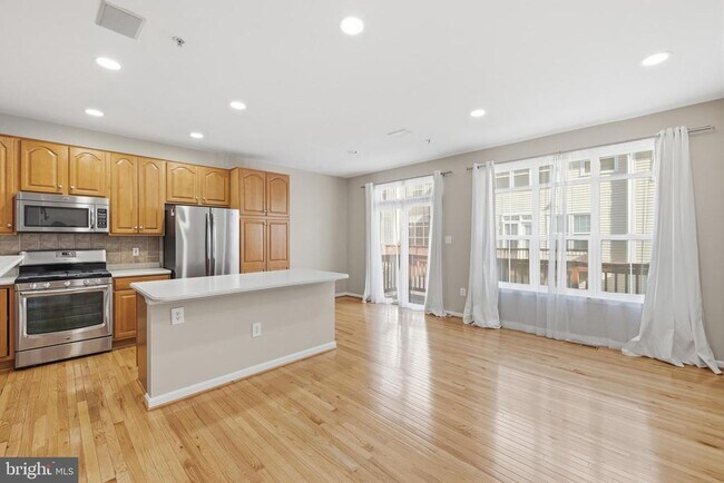 Building Photo - 120 Cameron Station Blvd