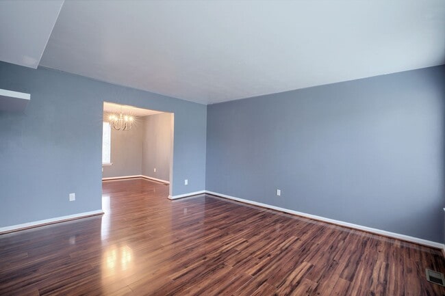 Building Photo - Call Sabrina Thomas Office at 757-767-0767...
